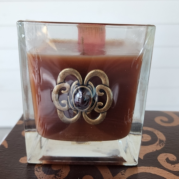 Cinnamon Cider  Cube Glass Candle - Picture 6 of 7